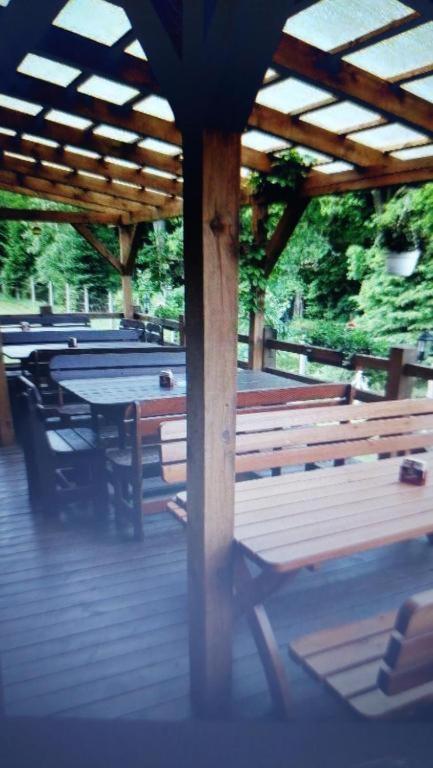 Kopretina Apartamento Cerne Udoli Exterior foto